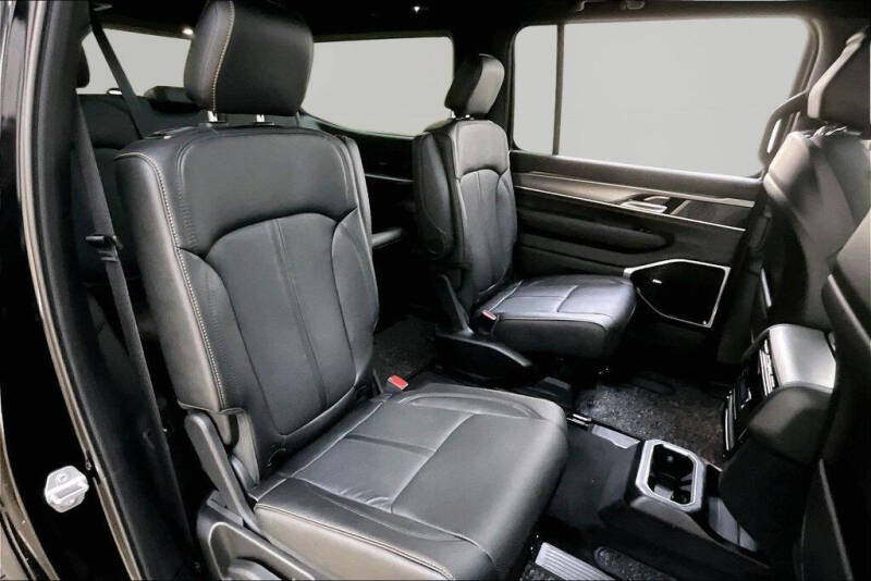 2026 Jeep Grand Wagoneer