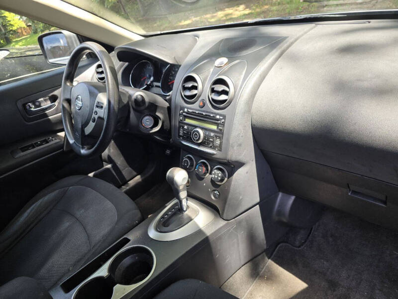 2011 Nissan Rogue S