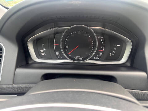 2017 Volvo XC60 T6 Dynamic