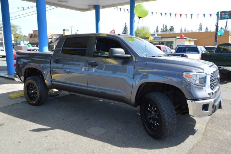 2018 Toyota Tundra for sale at Earnest Auto Sales in Roseburg OR