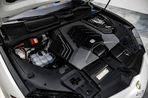 2022 Lamborghini Urus