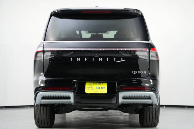 2025 Infiniti QX80 Pure