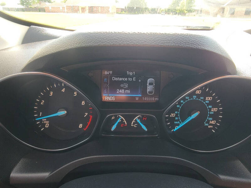2016 Ford Escape S