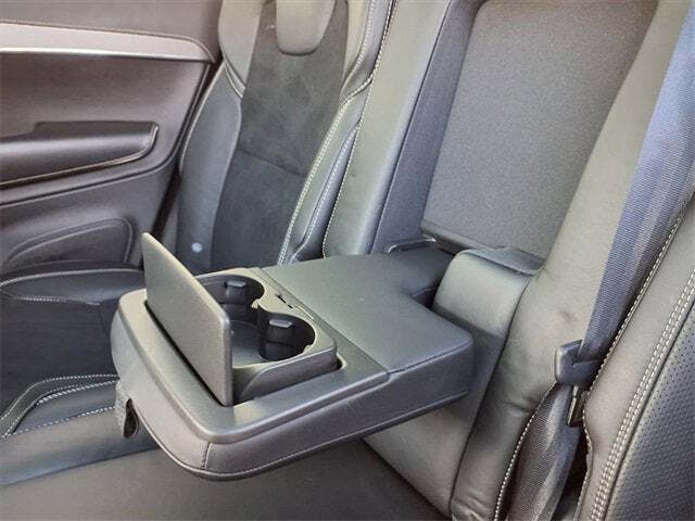 2019 Volvo XC90 T5 R-Design