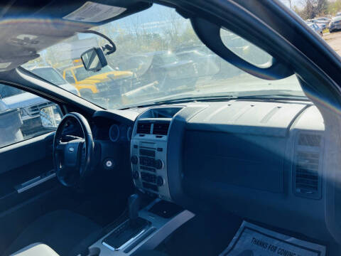 2009 Ford Escape XLT