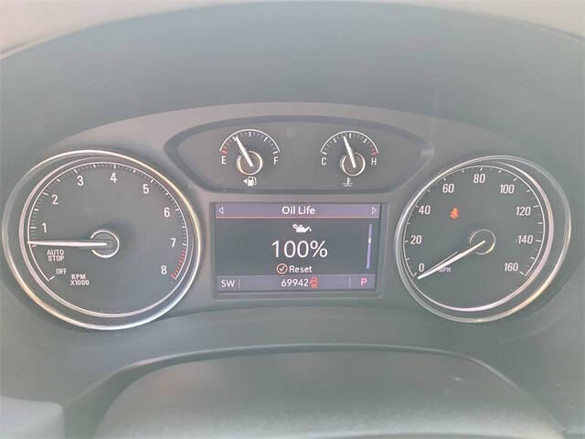 2022 Buick Enclave Essence