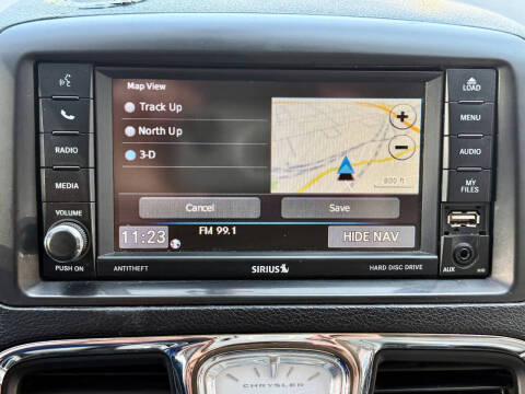 2014 Chrysler Town and Country Touring-L