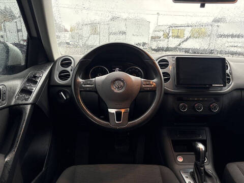 2018 Volkswagen Tiguan Limited 2.0T 4Motion