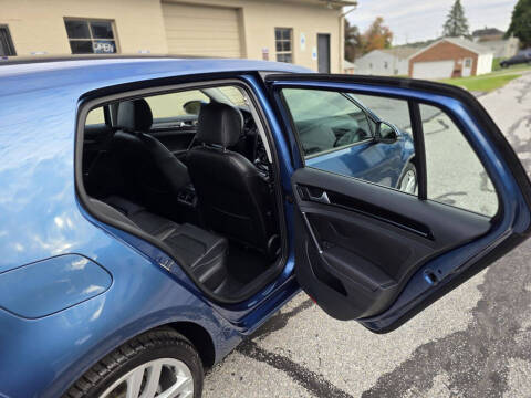 2017 Volkswagen Golf TSI SEL