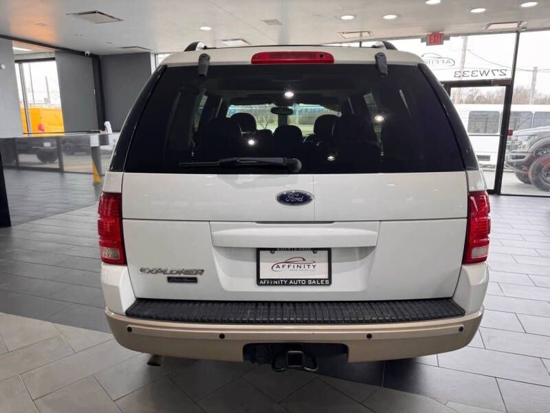 2005 Ford Explorer Eddie Bauer