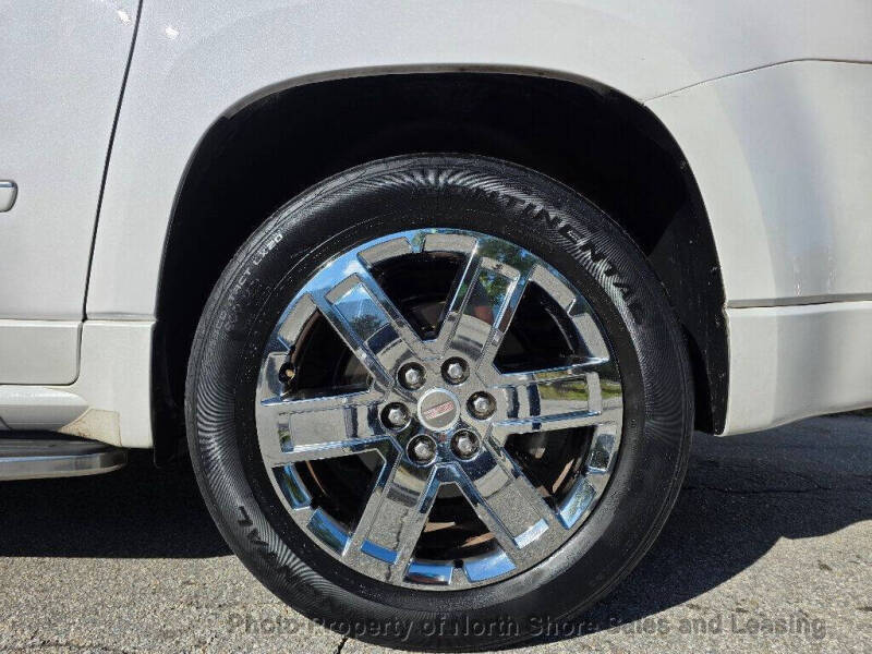 2016 GMC Acadia Denali