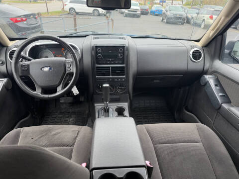 2010 Ford Explorer Sport Trac XLT