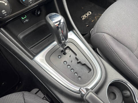 2014 Chrysler 200 Touring