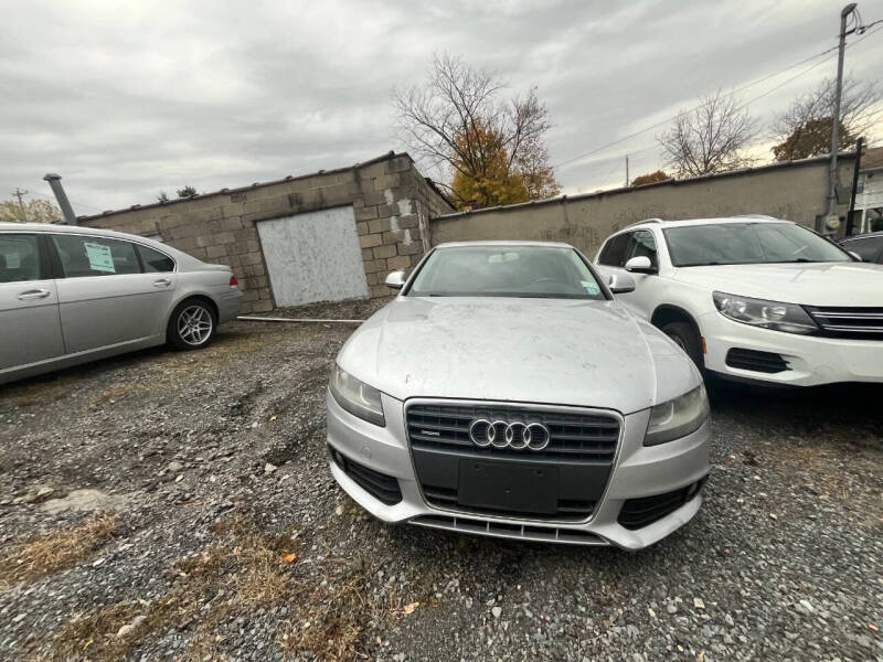 2009 Audi A4 2.0T quattro Premium