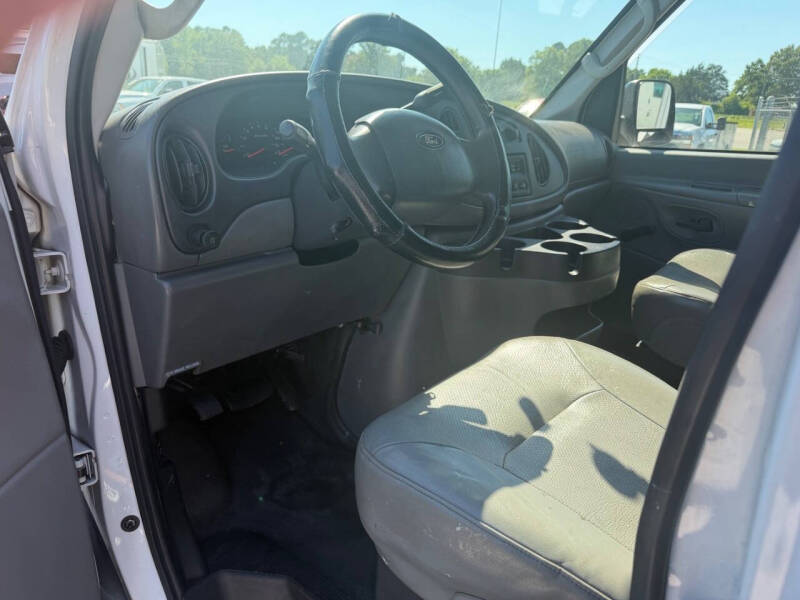 2006 Ford E-Series