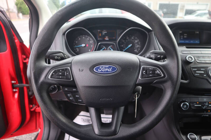 2017 Ford Focus SE