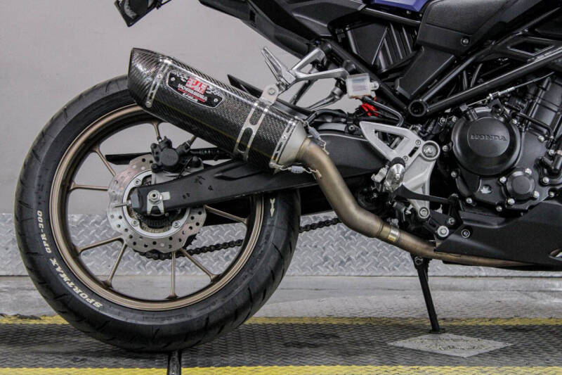 2022 Honda CB300R ABS