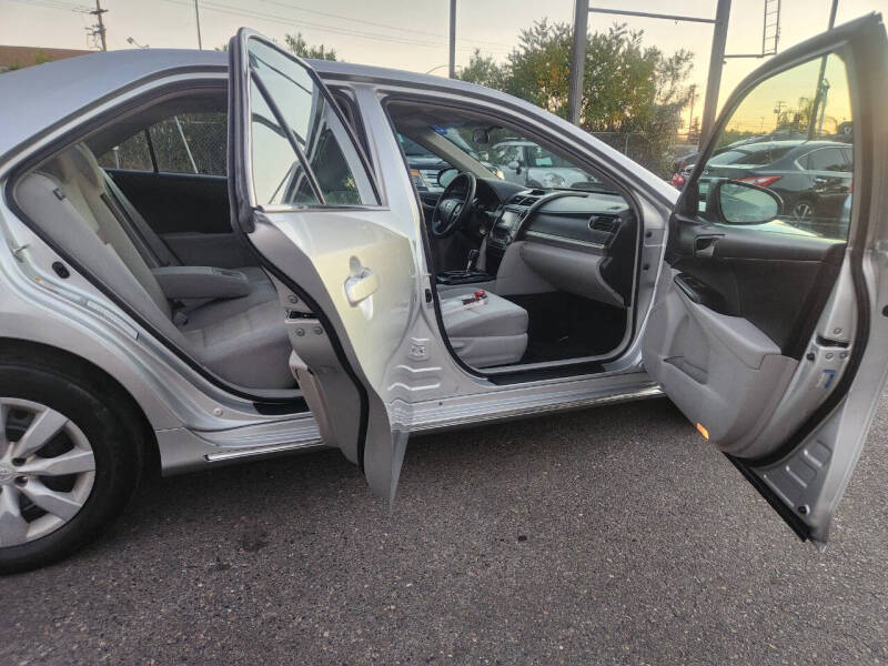 2013 Toyota Camry LE