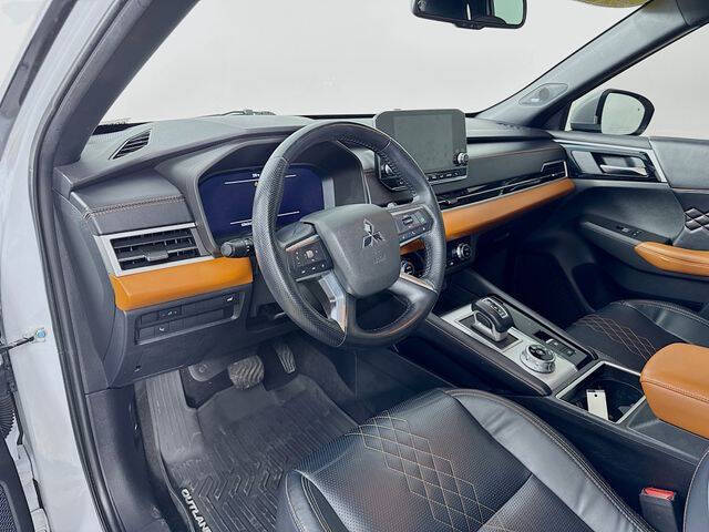 2022 Mitsubishi Outlander SEL