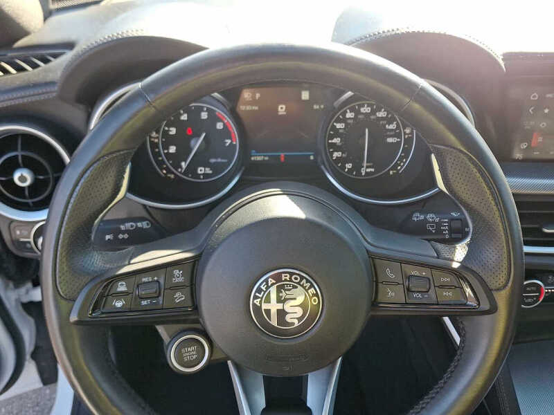 2023 Alfa Romeo Stelvio Veloce