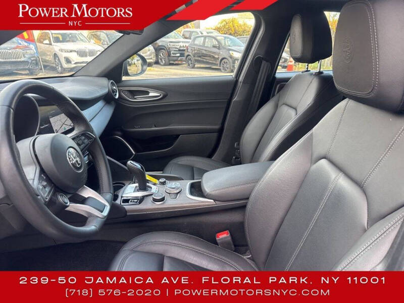 2022 Alfa Romeo Giulia Ti