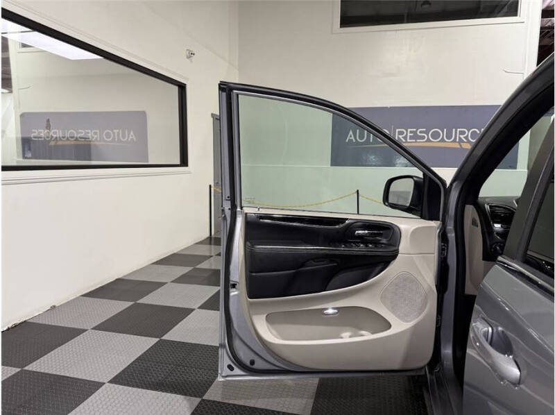 2017 Dodge Grand Caravan SXT