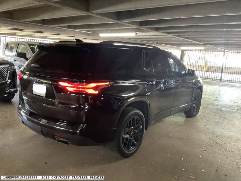 2023 Chevrolet Traverse Premier