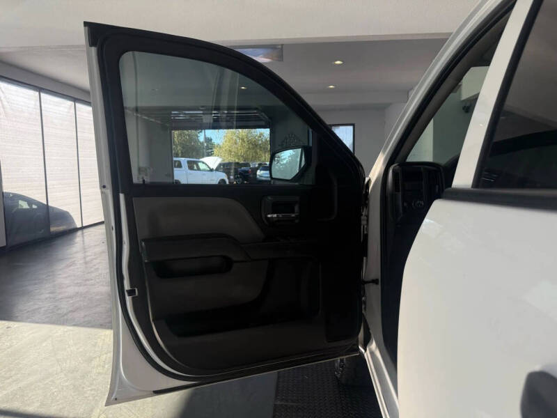 2018 Chevrolet Silverado 1500 Custom