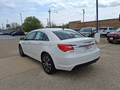 2012 Chrysler 200 Touring