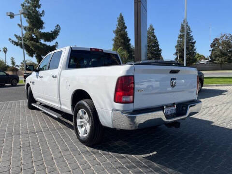 2017 RAM 1500 SLT