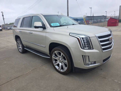 2017 Cadillac Escalade Luxury