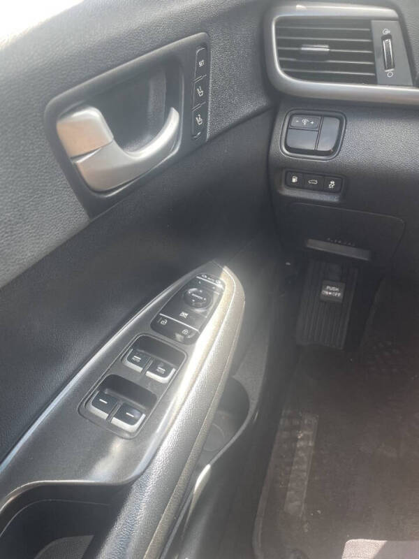 2017 Kia Optima LX