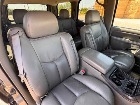 2003 GMC Yukon Denali