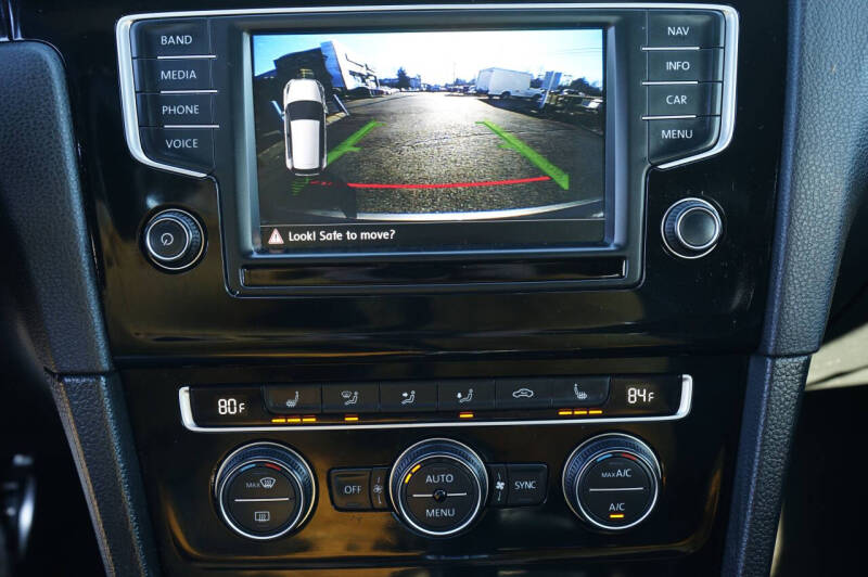 2016 Volkswagen Golf R