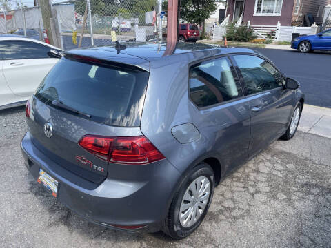 2015 Volkswagen Golf TSI S
