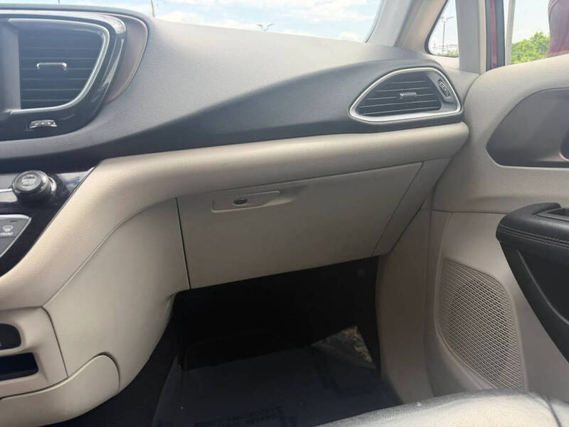 2018 Chrysler Pacifica Touring L