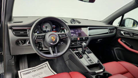 2023 Porsche Macan S