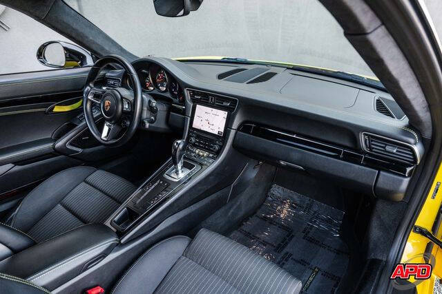 2018 Porsche 911 Carrera T