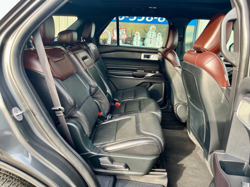 2020 Ford Explorer Platinum