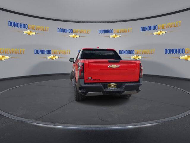 2025 Chevrolet Silverado EV LT