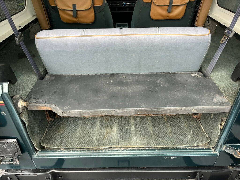 1994 Jeep Wrangler 19