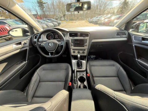 2016 Volkswagen Golf SportWagen TSI Limited Edition