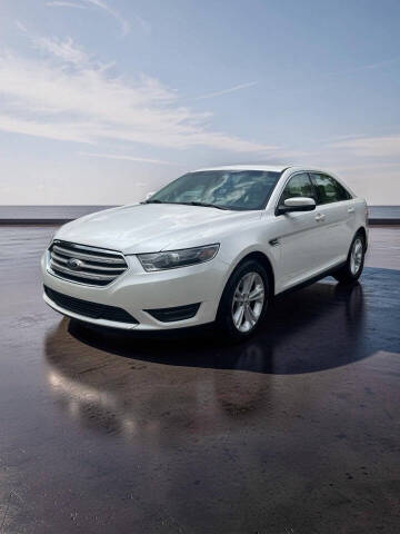 2015 Ford Taurus SEL