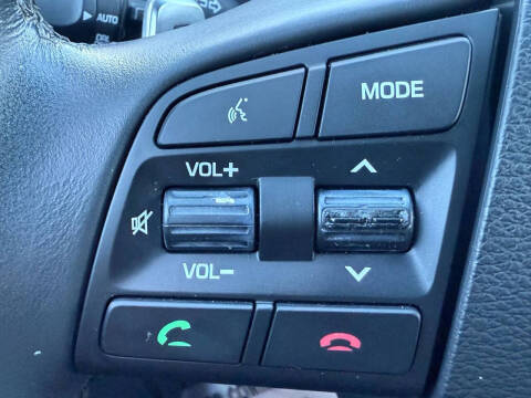 2016 Hyundai Genesis