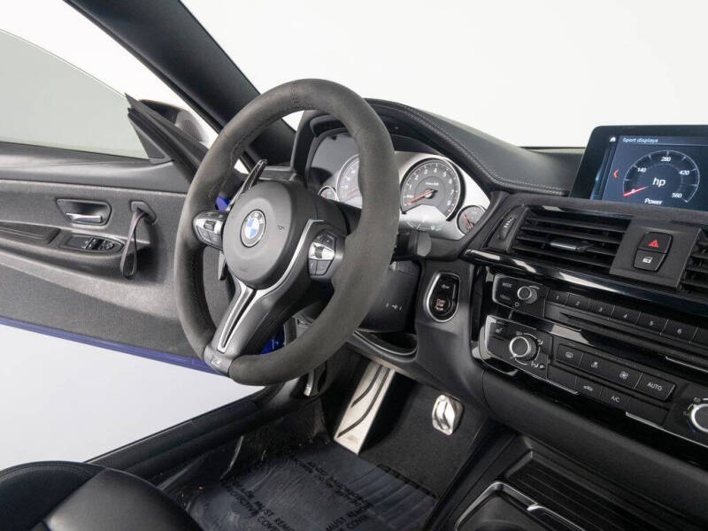 2019 BMW M4 CS