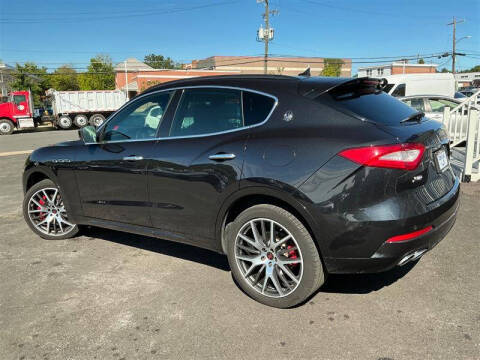 2017 Maserati Levante S