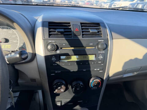 2009 Toyota Corolla LE