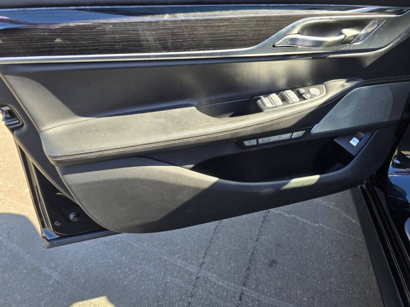 2016 BMW 7 Series 750i xDrive