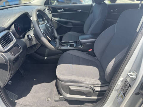 2019 Kia Sorento L