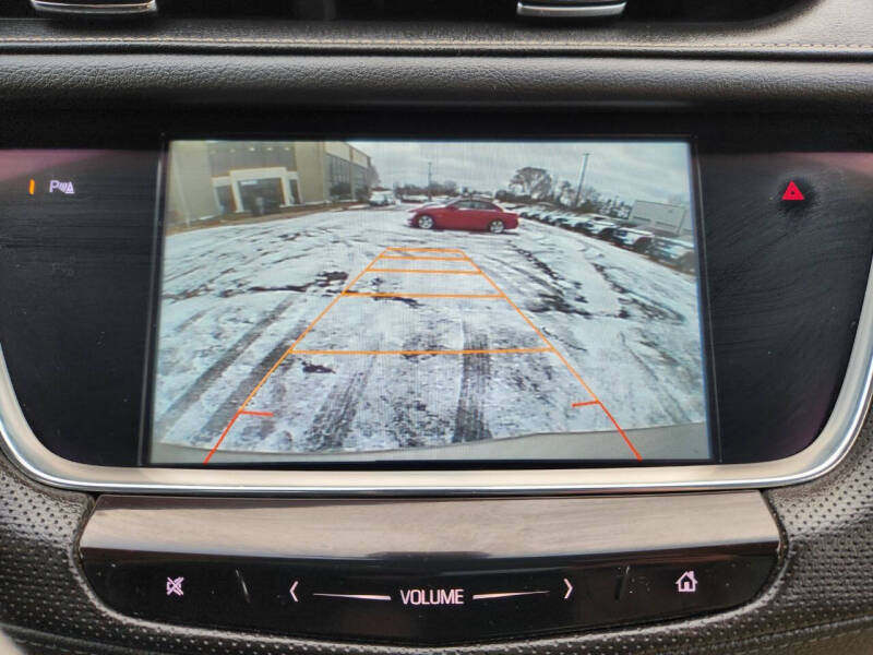 2017 Cadillac XT5 Luxury